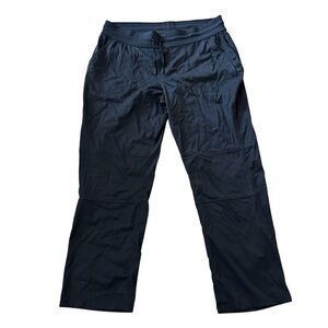 The North Face Women’s Standard Fit Black Aphrodite Motion Pants Sz XL NWT